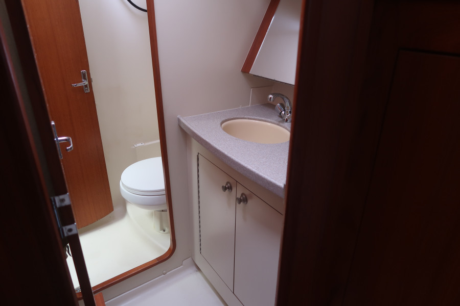 2002 Hunter 460