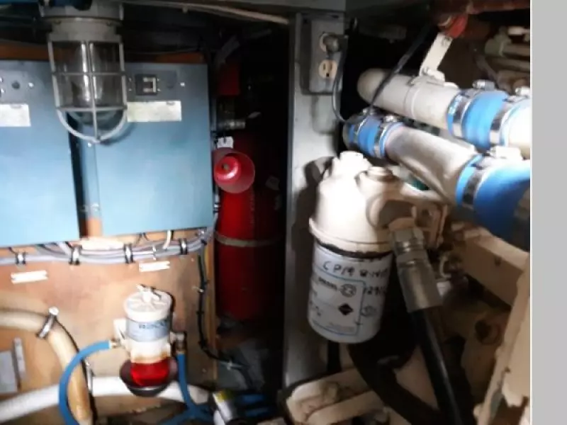 1980 Hatteras Convertible