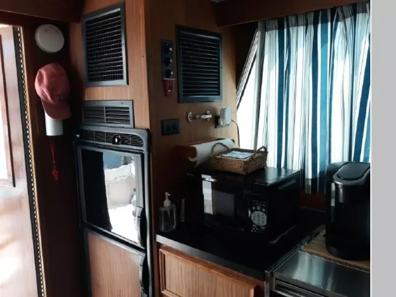 1980 Hatteras Convertible