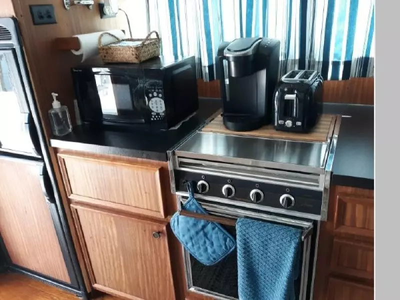 1980 Hatteras Convertible