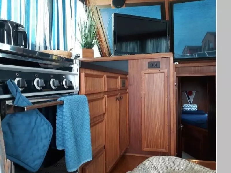 1980 Hatteras Convertible