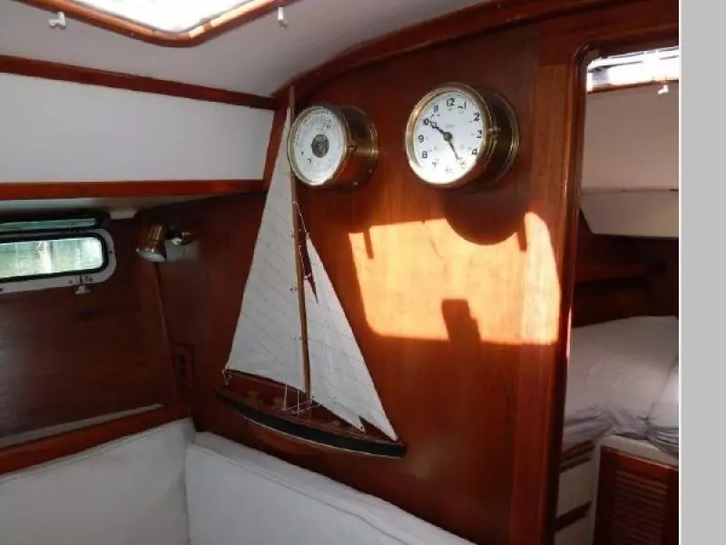 1987 Irwin Citation 35