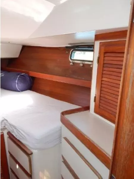 1987 Irwin Citation 35