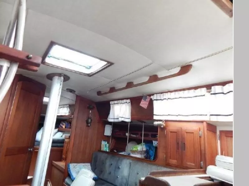 1986 Ericson 35-III