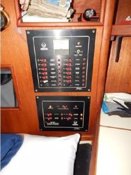 1986 Ericson 35-III
