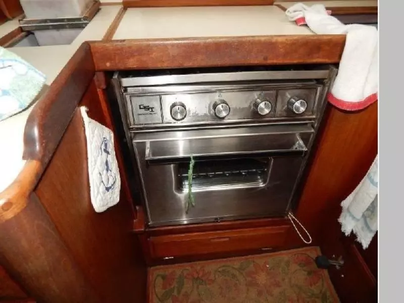 1986 Ericson 35-III