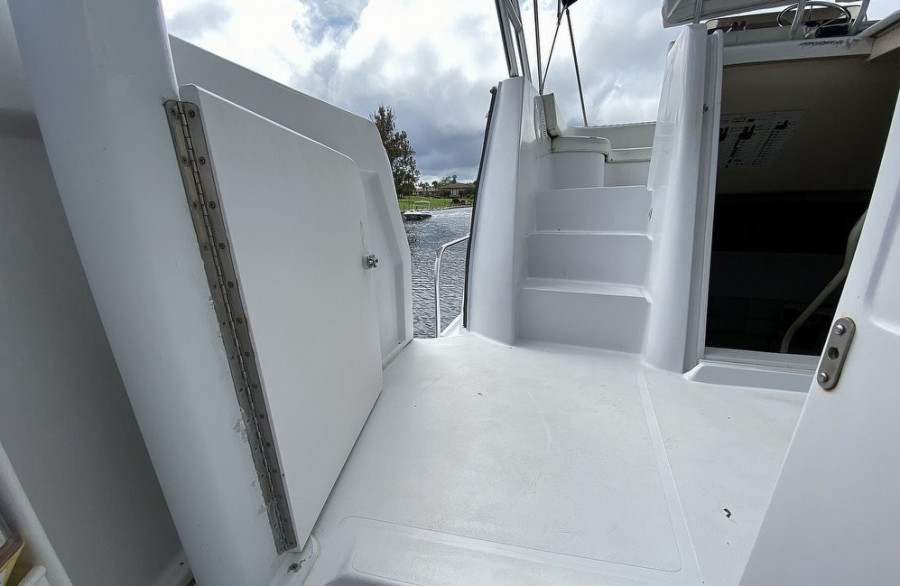 1998 Mainship