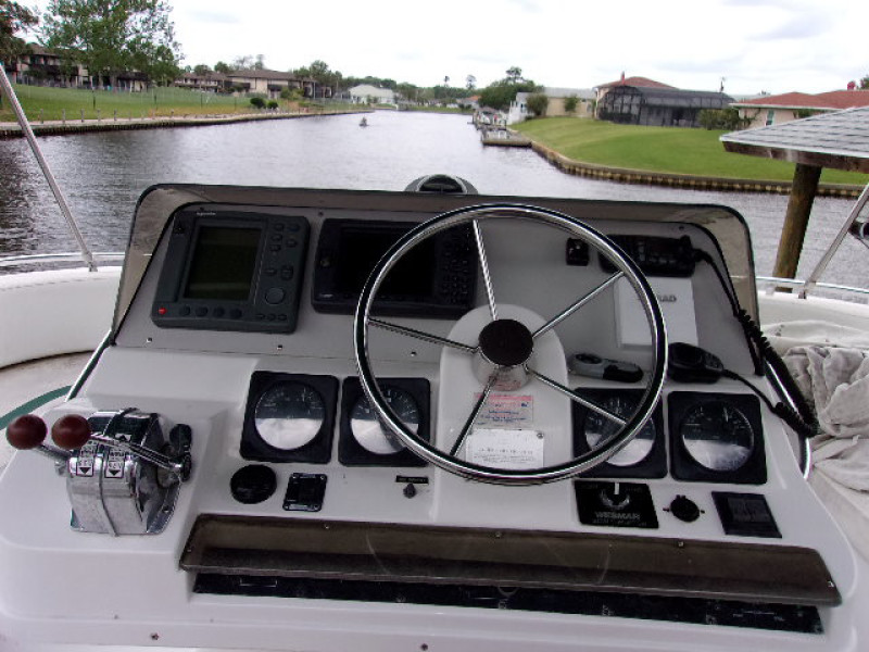 1998 Mainship