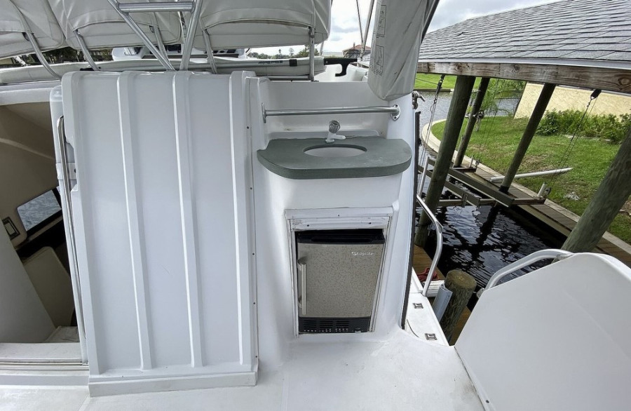 1998 Mainship