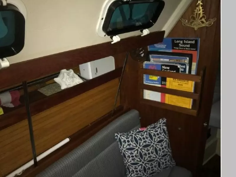 1986 Catalina C34