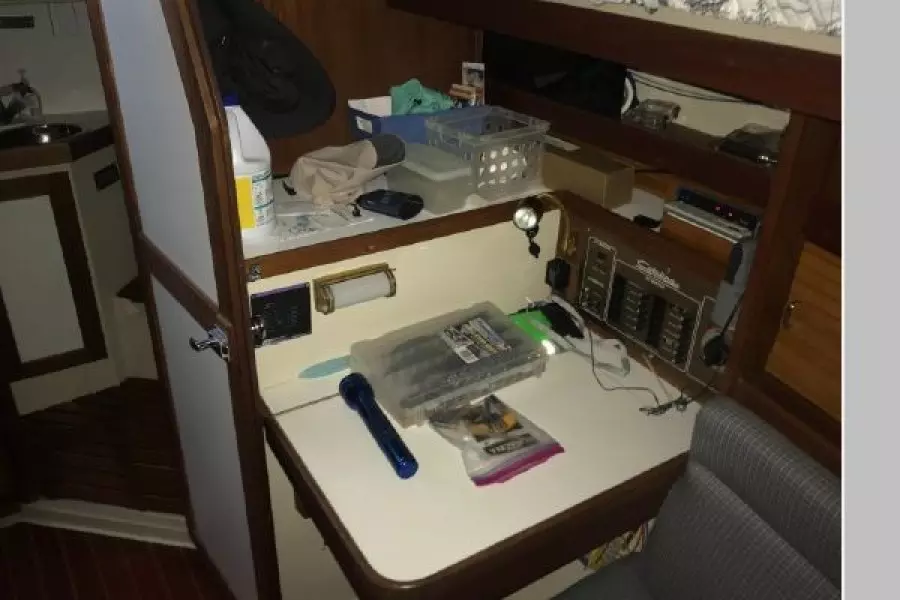 1986 Catalina C34
