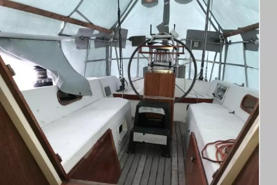 1986 Catalina C34