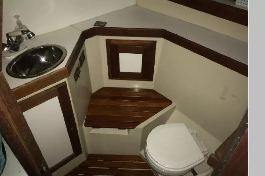 1986 Catalina C34