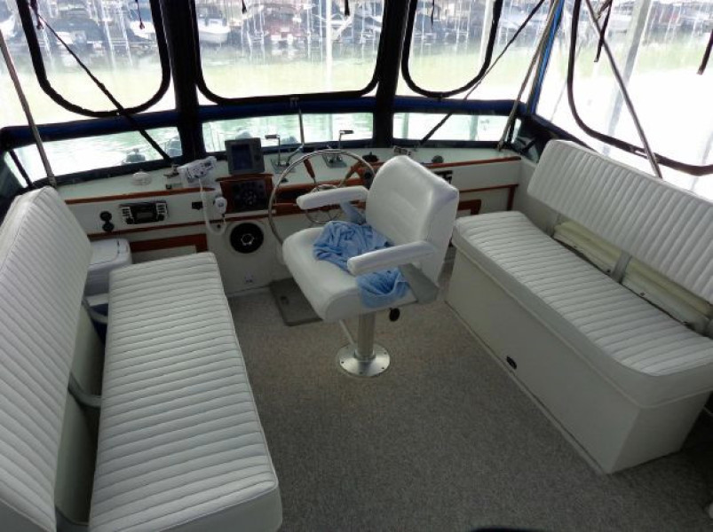 1989 Marinette 37