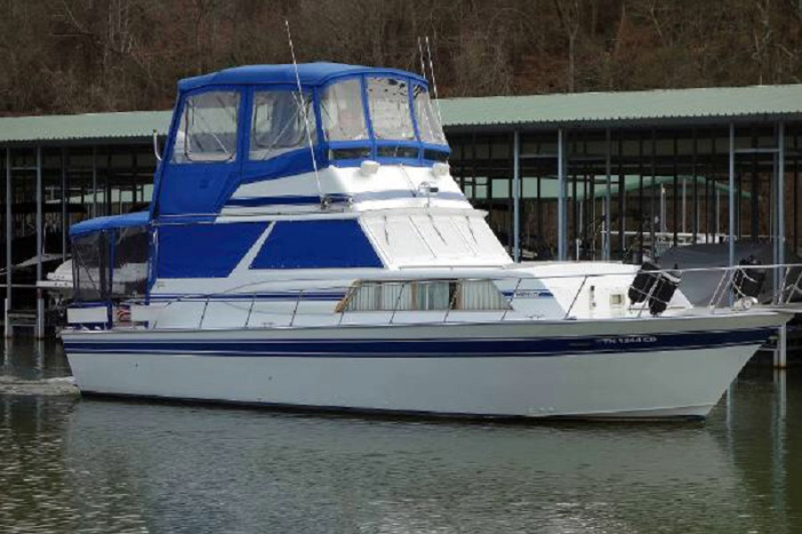 1989 Marinette 37