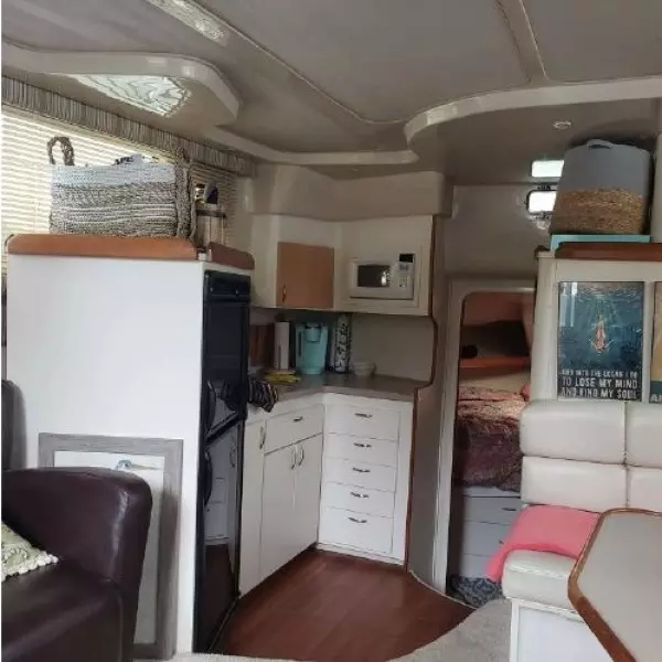 1996 Mainship 34 Motor Yacht