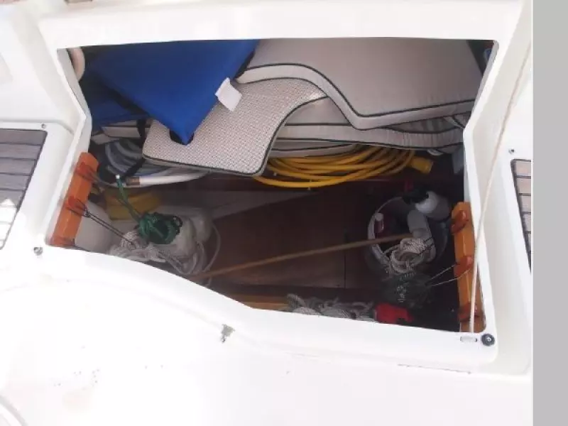 2004 Beneteau 331