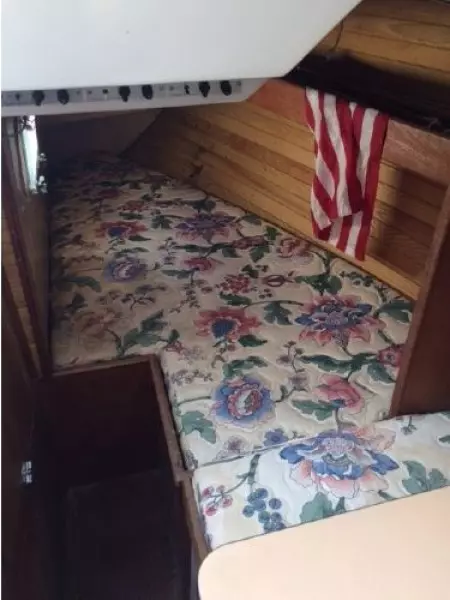 Altara 33ft C amp C Yacht For Sale