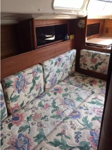 Altara 33ft C amp C Yacht For Sale