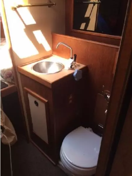 Altara 33ft C amp C Yacht For Sale