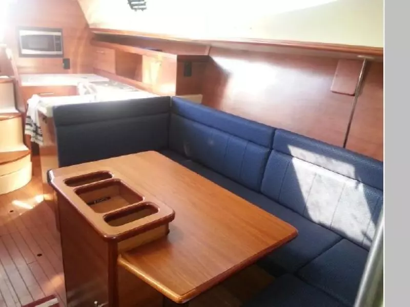 2013 Hunter 33