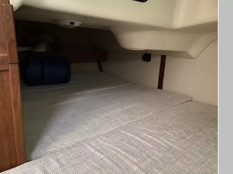 1993 Hunter 33.5