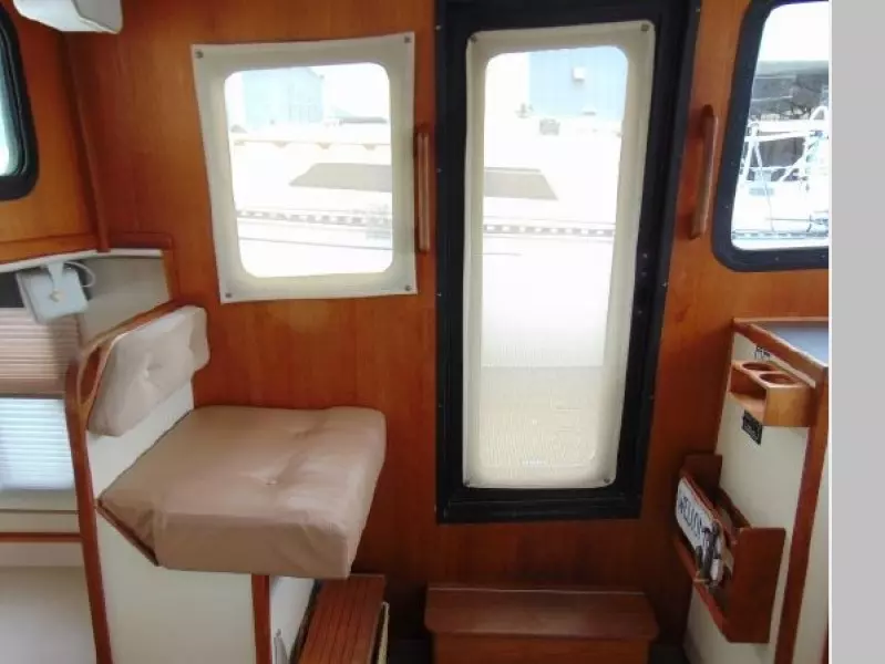 2001 Nordic Tugs 32