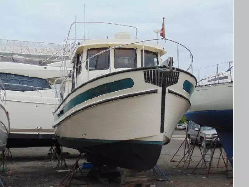 2001 Nordic Tugs 32