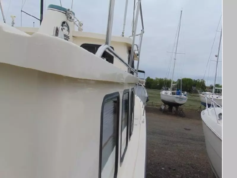 2001 Nordic Tugs 32