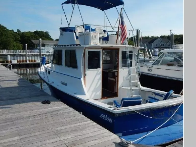2006 Eastern Casco Bay Flybridge 31