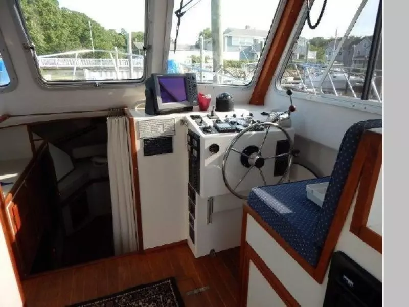 2006 Eastern Casco Bay Flybridge 31
