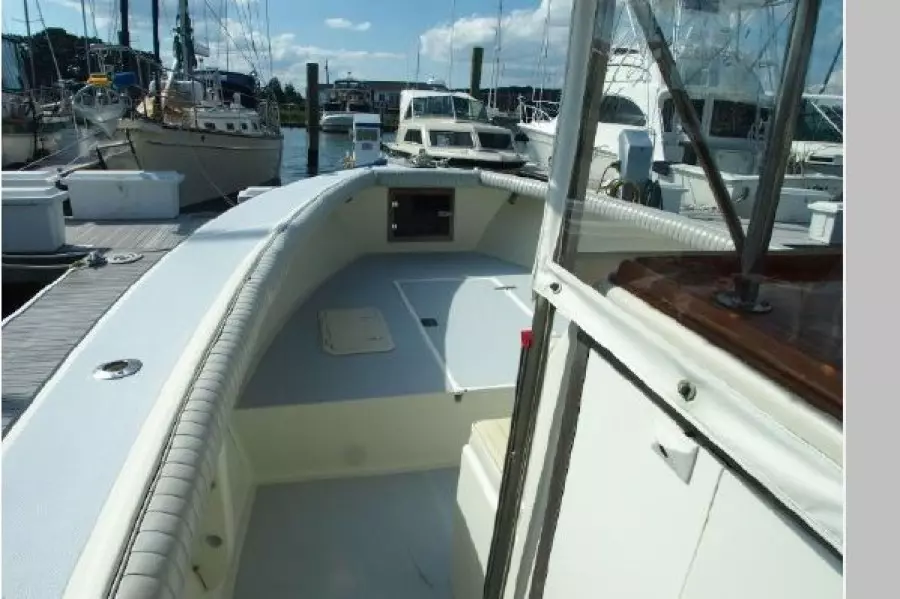Blues Chaser 31ft Ocean Master Yacht For Sale