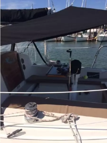 Elizabeth V 30ft Pearson Yacht For Sale