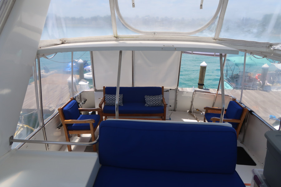 1994 Hatteras 40 Double Cabin