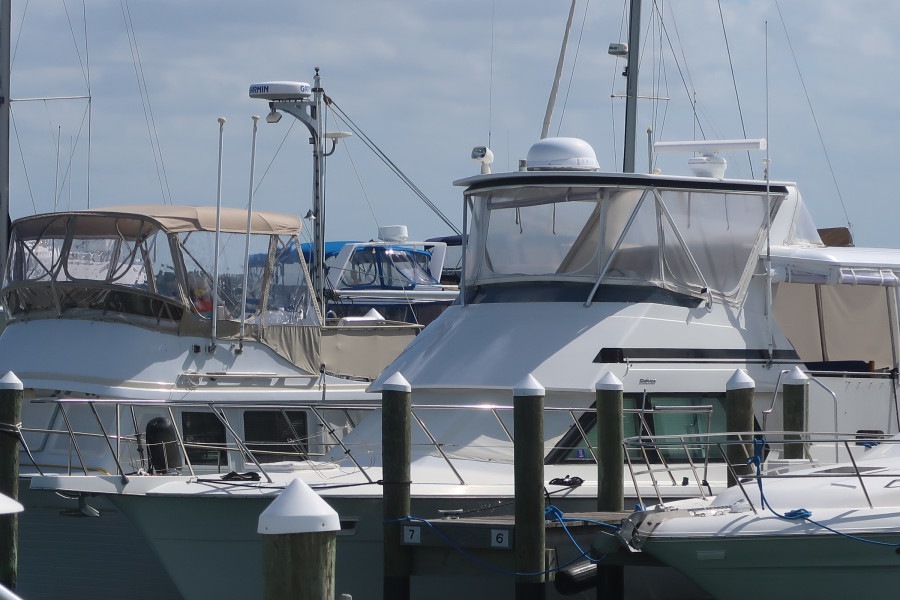1994 Hatteras 40 Double Cabin