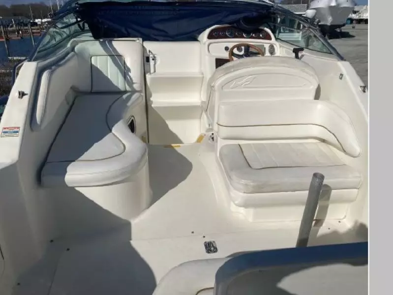 2000 Sea Ray 270 Sundancer