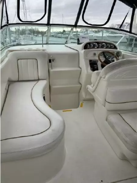 2000 Sea Ray 270 Sundancer