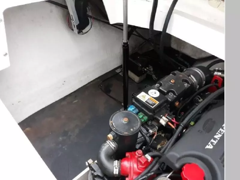 2003 Cobalt 263
