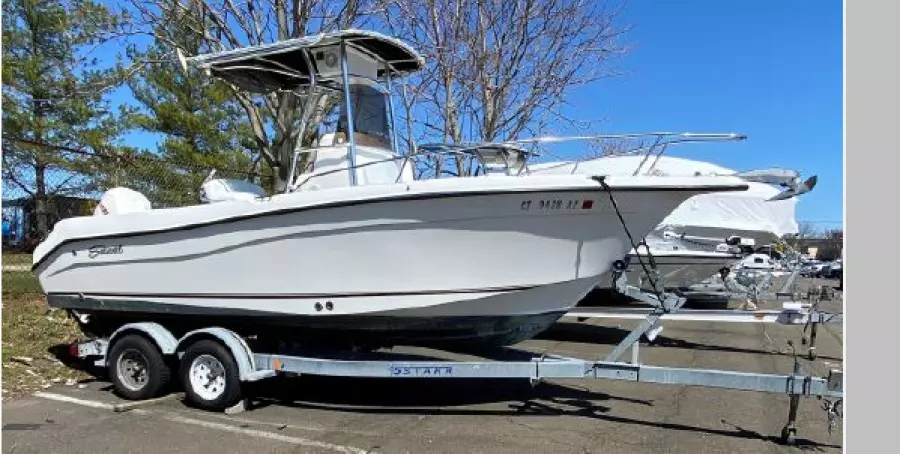 21ft Seaswirl Yacht For Sale