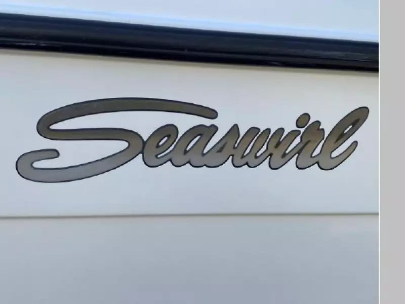 21ft Seaswirl Yacht For Sale