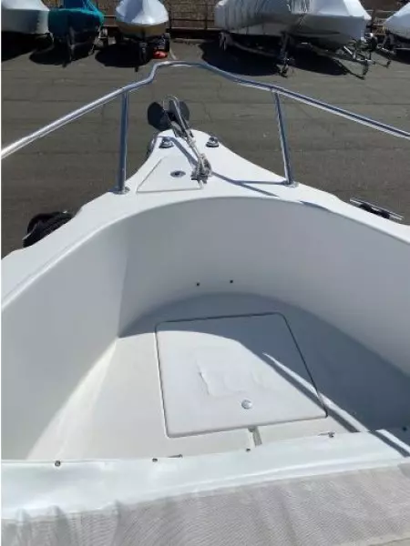 21ft Seaswirl Yacht For Sale