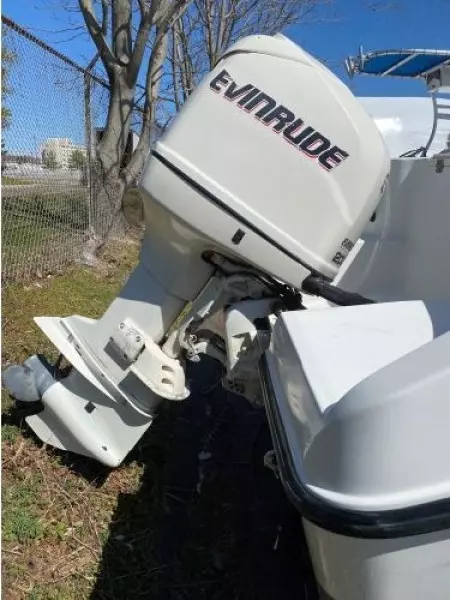 21ft Seaswirl Yacht For Sale