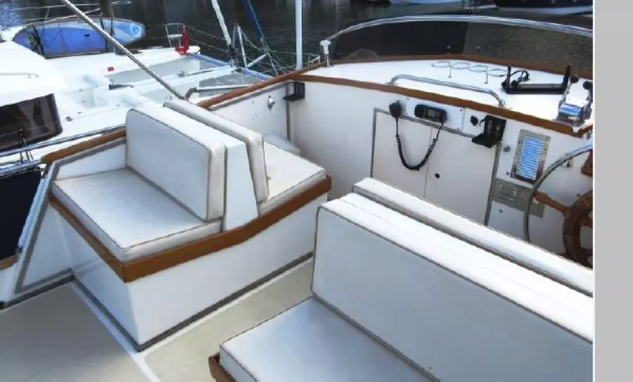 1980 Grand Banks 42 Classic