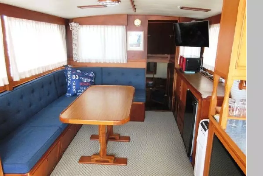 1980 Grand Banks 42 Classic