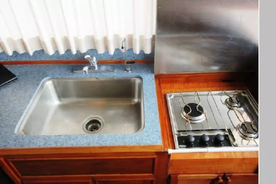 1980 Grand Banks 42 Classic