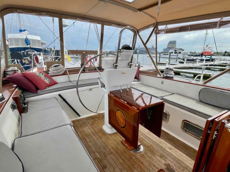 1982 Gulfstar 60