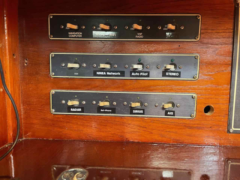 1982 Gulfstar 60
