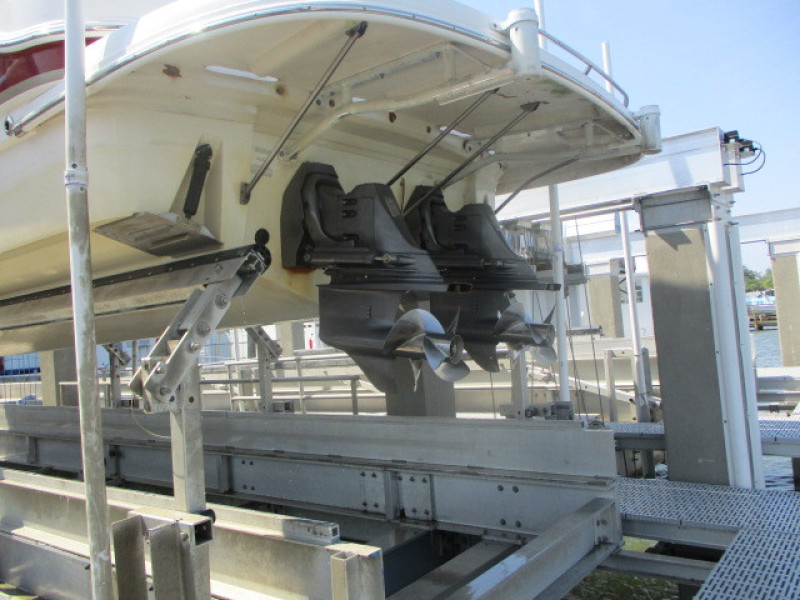 2004 Chaparral Signature
