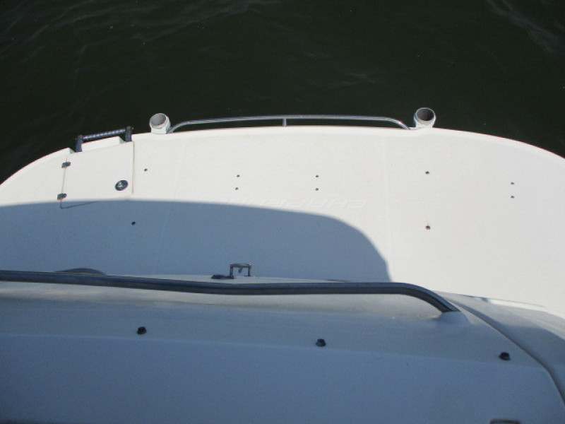 2004 Chaparral Signature