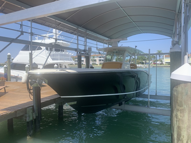 35' 2014 Scout 350 LXF